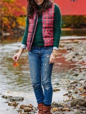 GAP Buffalo Plaid Puffer Vest, red and gray